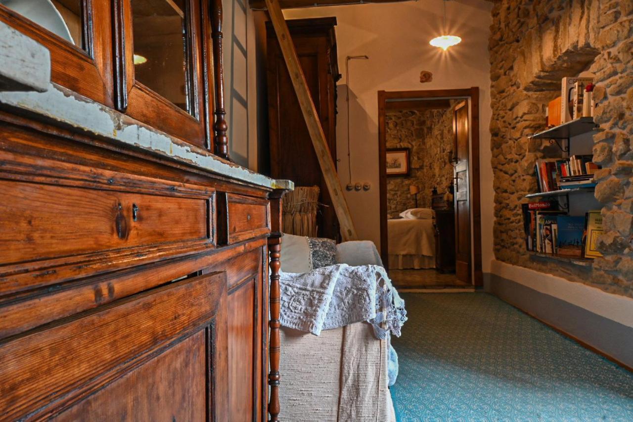Cortis Antigas 3* Gesturi